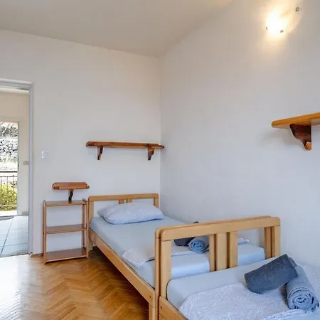 Holiday home Seaside Family Friendly House With A Swimming Pool Prigradica, Korcula - 21022
