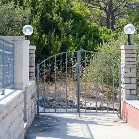 Vikendica Seaside Family Friendly House With A Swimming Pool Prigradica, Korcula - 21022 *