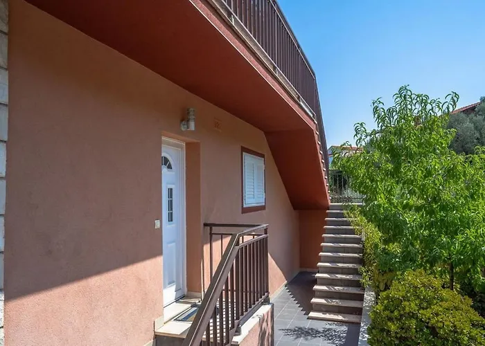 Seaside Family Friendly House With A Swimming Pool Prigradica, Korcula - 21022